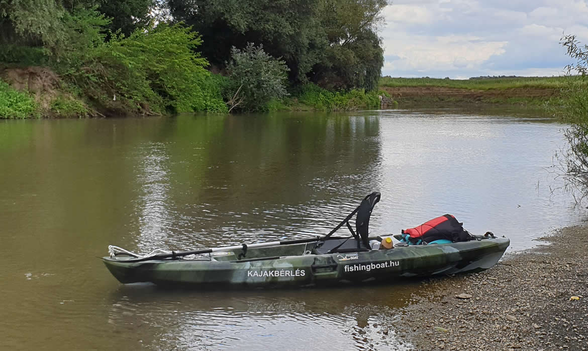 A kajakos horgászat veszélyei - beborulás A kajakos horgászat veszélyei - beborulás