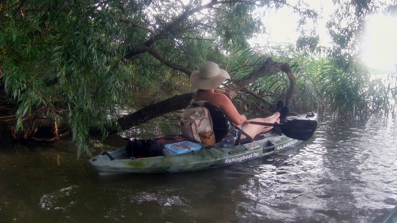 Vízitúra horgászkajakkal Vízitúra horgászkajakkal